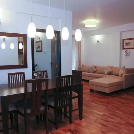Hotel Ashley Services *