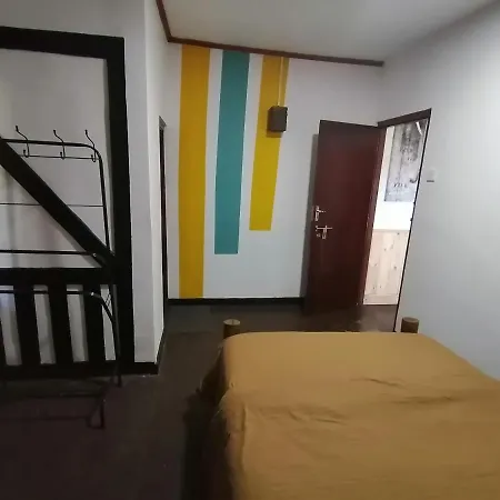 Lover's Leap Private Bungalow Hotel