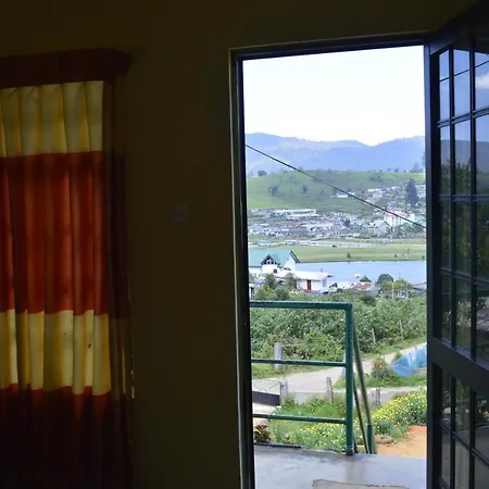 Sandella Guest house Nuwara Eliya