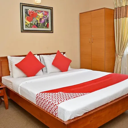 Oyo 258 Global Rest House Hotel