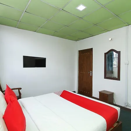 Oyo 453 Green Palace Nuwara Eliya