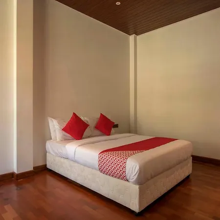 Oyo 580 Nim Diya Hotel 3*