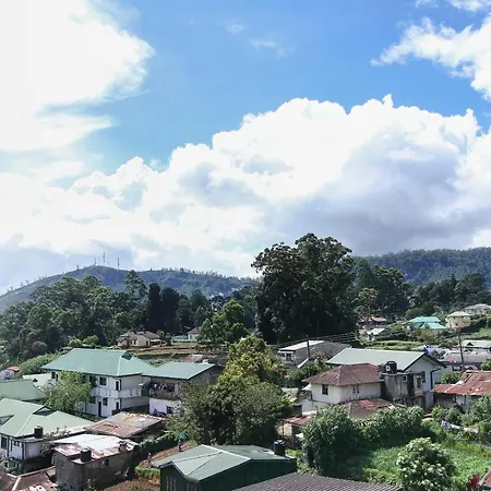 Oyo 453 Green Palace Hotel Nuwara Eliya