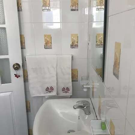 Dahlia Mount View Hotel 3*