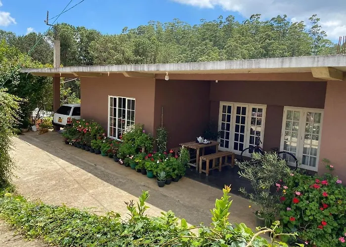 Keshiya Holiday Home