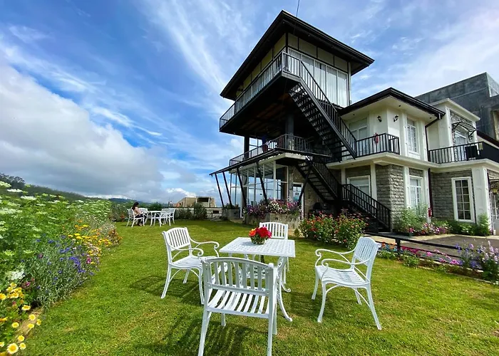 Friendly Hills Hotel