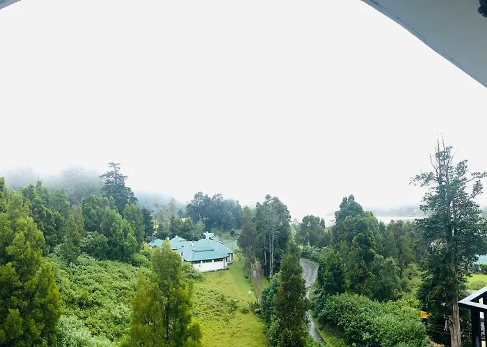 Galway Green - Lake View Luxury Apartment, Nuwara Eliya Sri Lanka