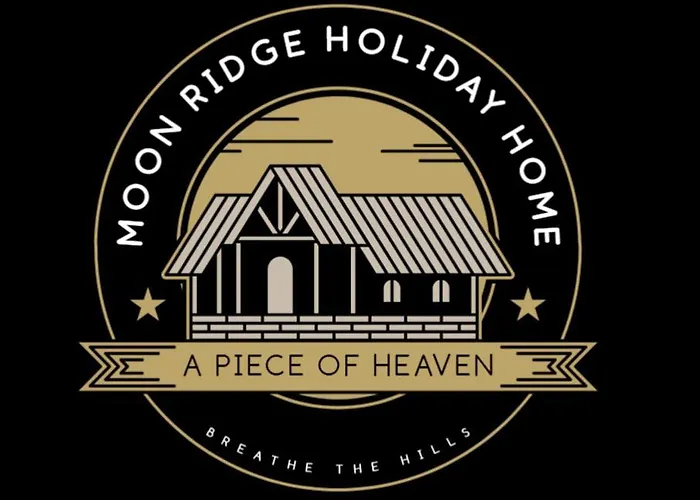 Moon Ridge Holiday Home