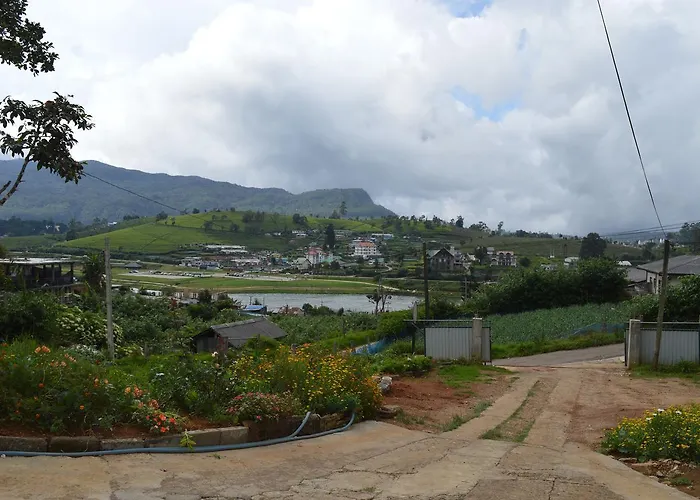 Sandella Holiday Home
