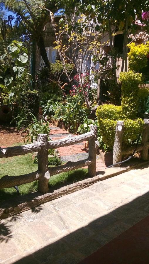 Redwood Homestay Guest house Nuwara Eliya