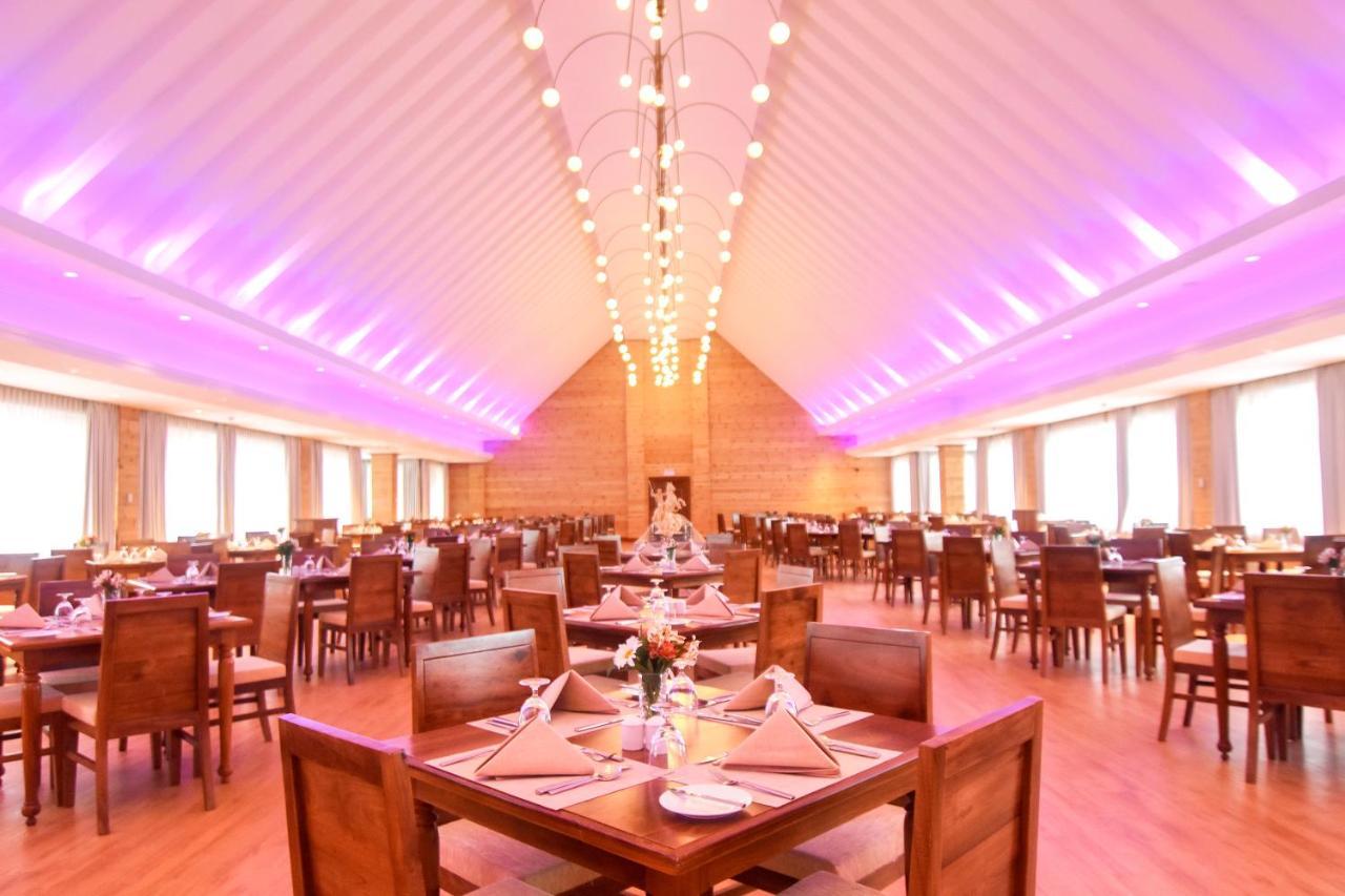 Araliya Red - Budget Friendly Hotel- Where Find Stunning 360 Panoramic View Of 4*