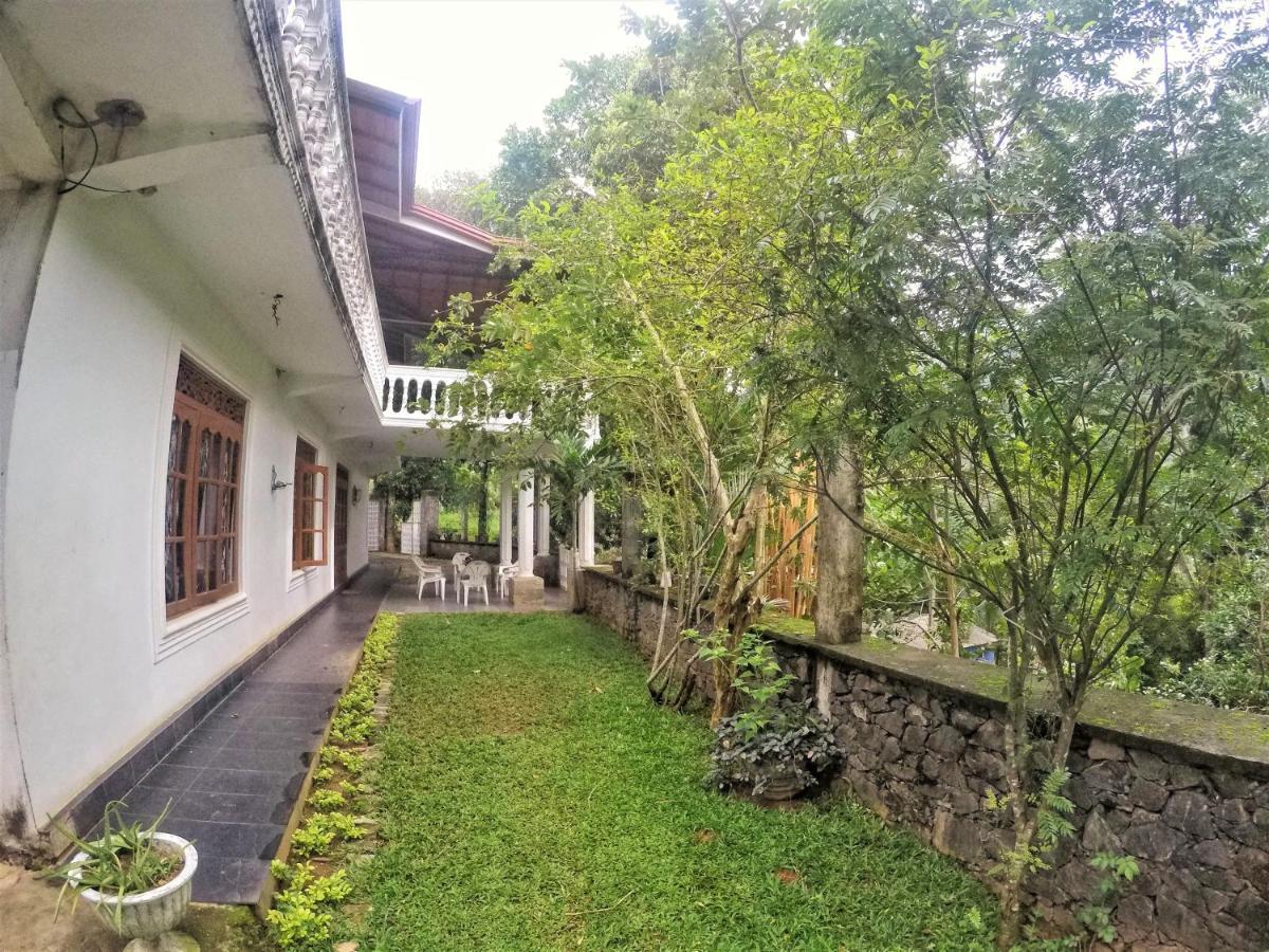 Aberdeen Waterfalls Bungalow Guest house Nuwara Eliya