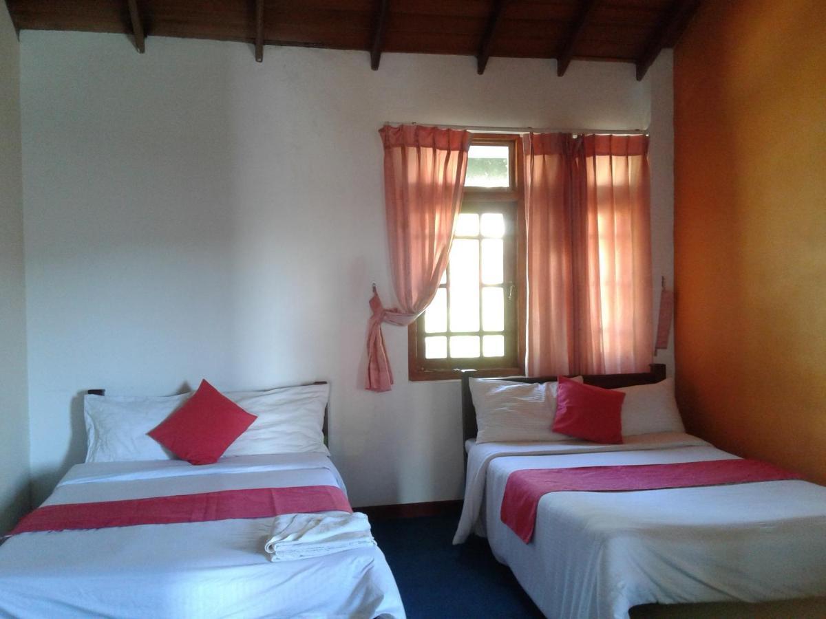 Dennis Guest house Nuwara Eliya