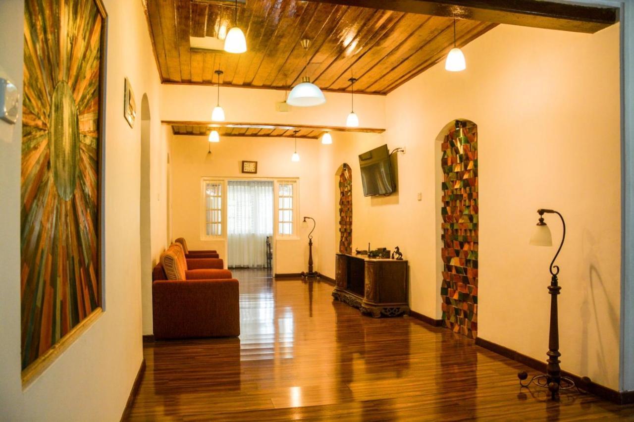 Guest house Little England 3*