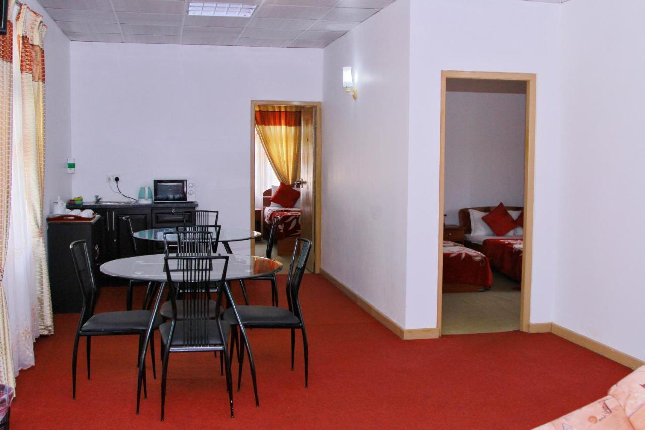 Rri Luxury Homestay Guest house *
