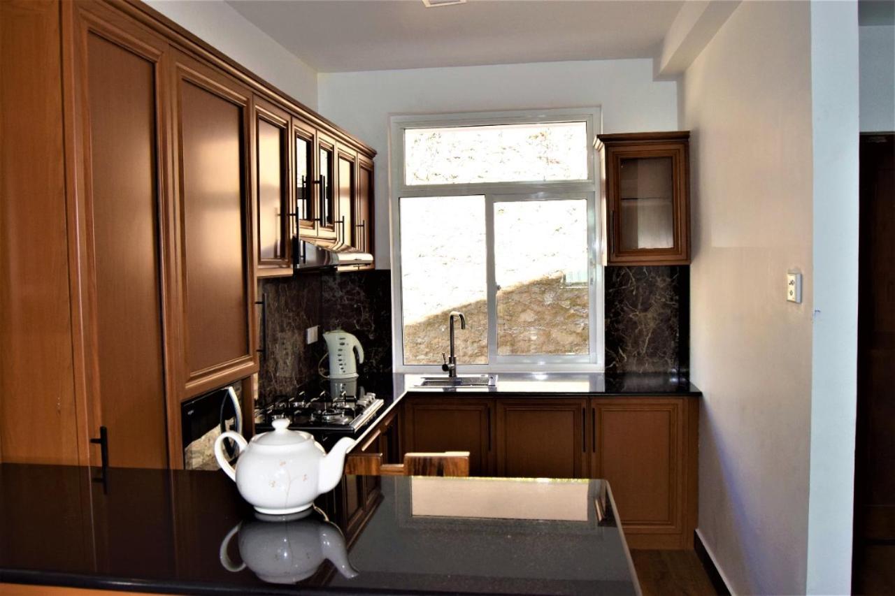 Lake Infinity Residences - *