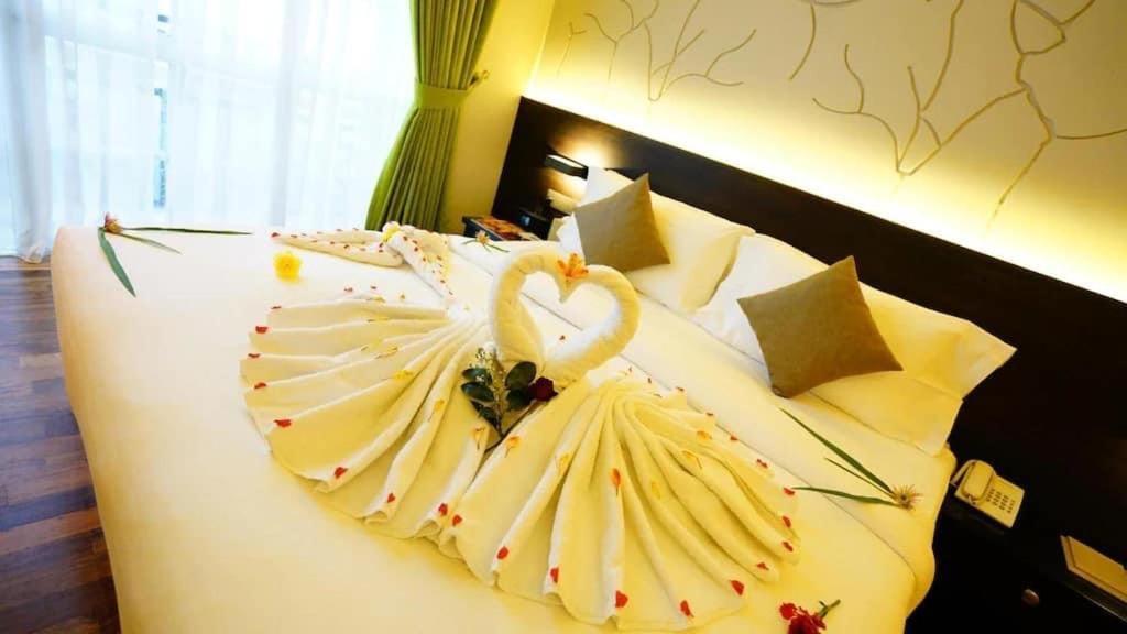 Victoria Court Hotel 3*