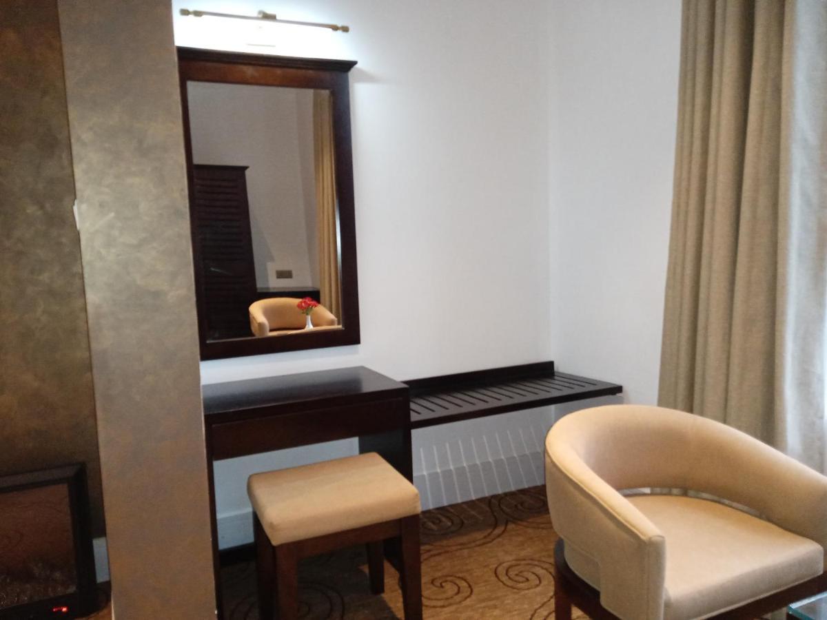 Hotel Sambar Hills Nuwara Eliya