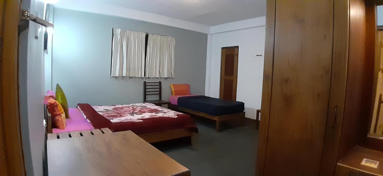 Vishmi's Rest 3*