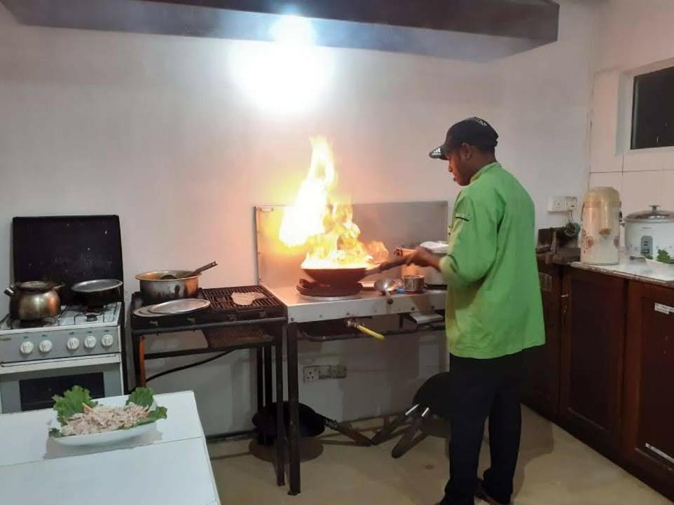 Vishmi's Rest Hotel Nuwara Eliya