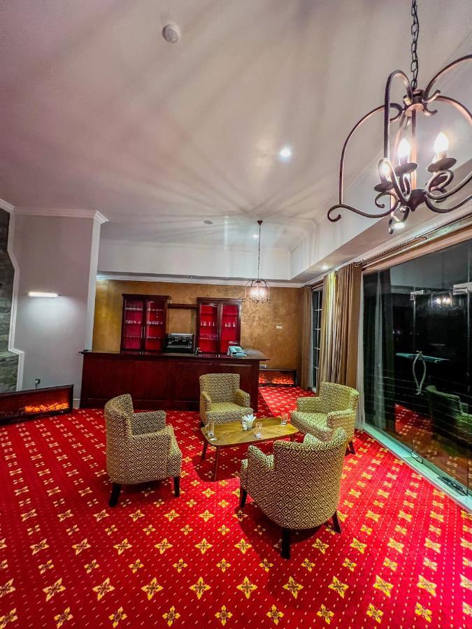 Hotel Sambar Hills *