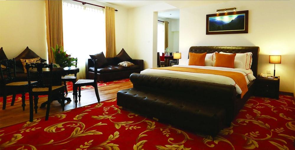 The Blackpool & Hotel Nuwara Eliya
