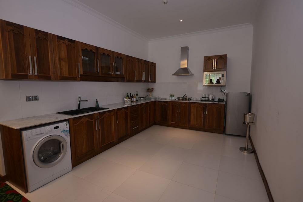 Araliya - Your Gateway To Everything In 5* Nuwara Eliya