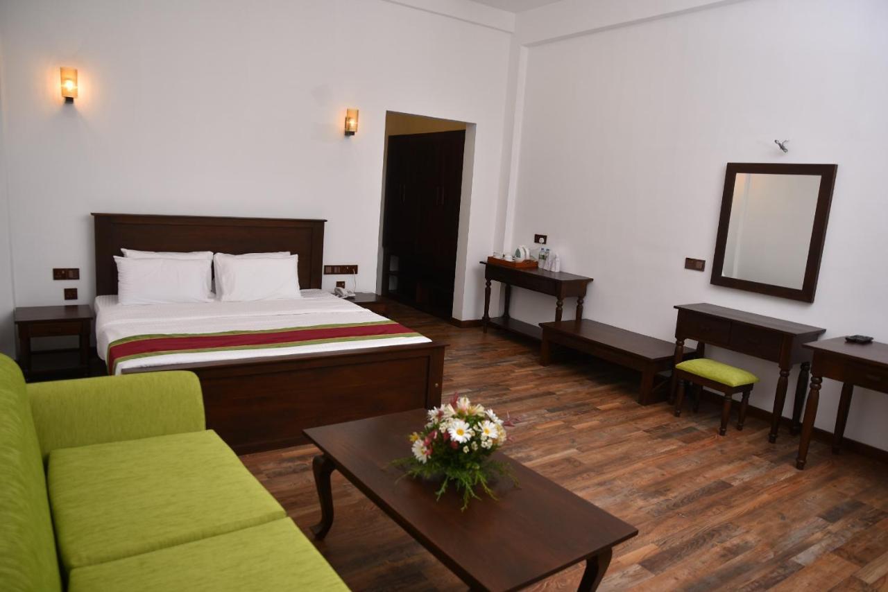 Hotel Golf Club Nuwara Eliya