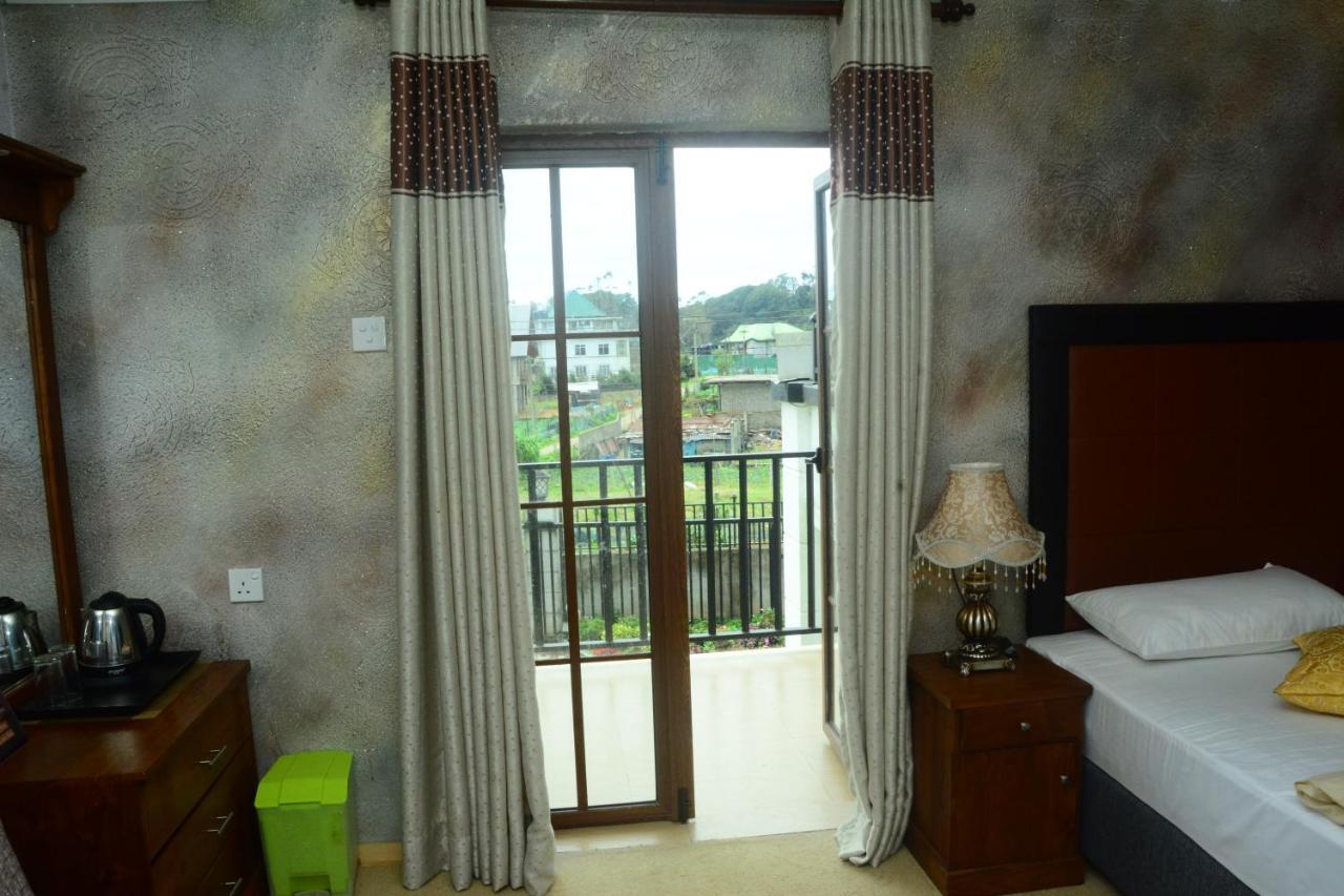 Moon Plains Resort *