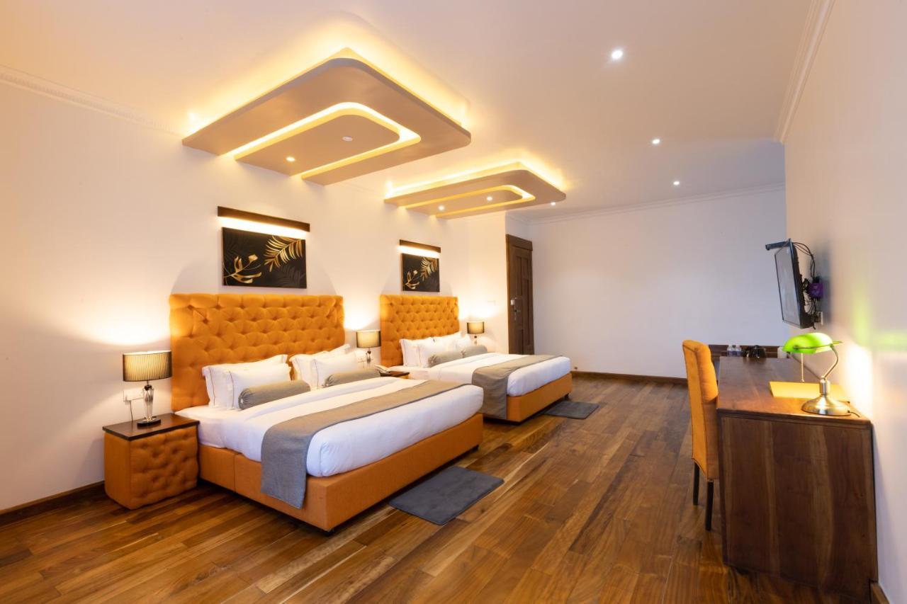 Hotel Grand Turf Nuwara Eliya