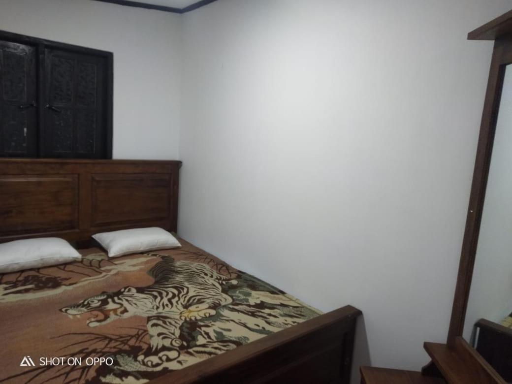 Nildiya Guest house *