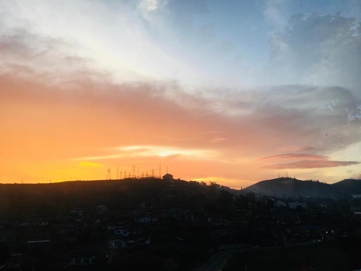 Hillcrest Homestay Nuwara Eliya
