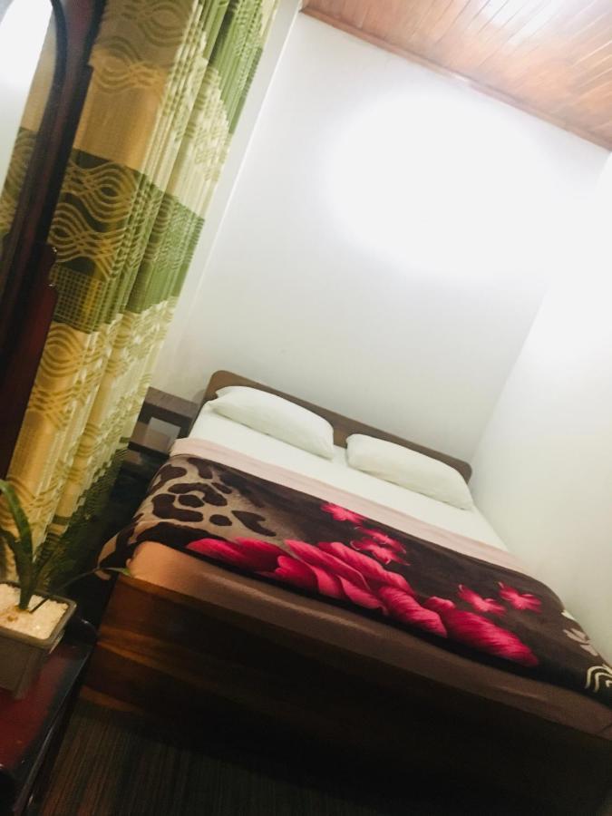 Hillcrest Homestay *
