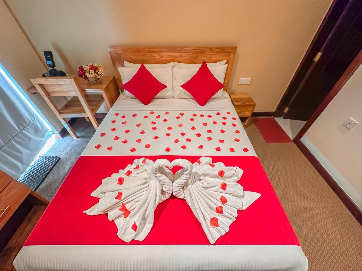 Emirates Luxury * Nuwara Eliya