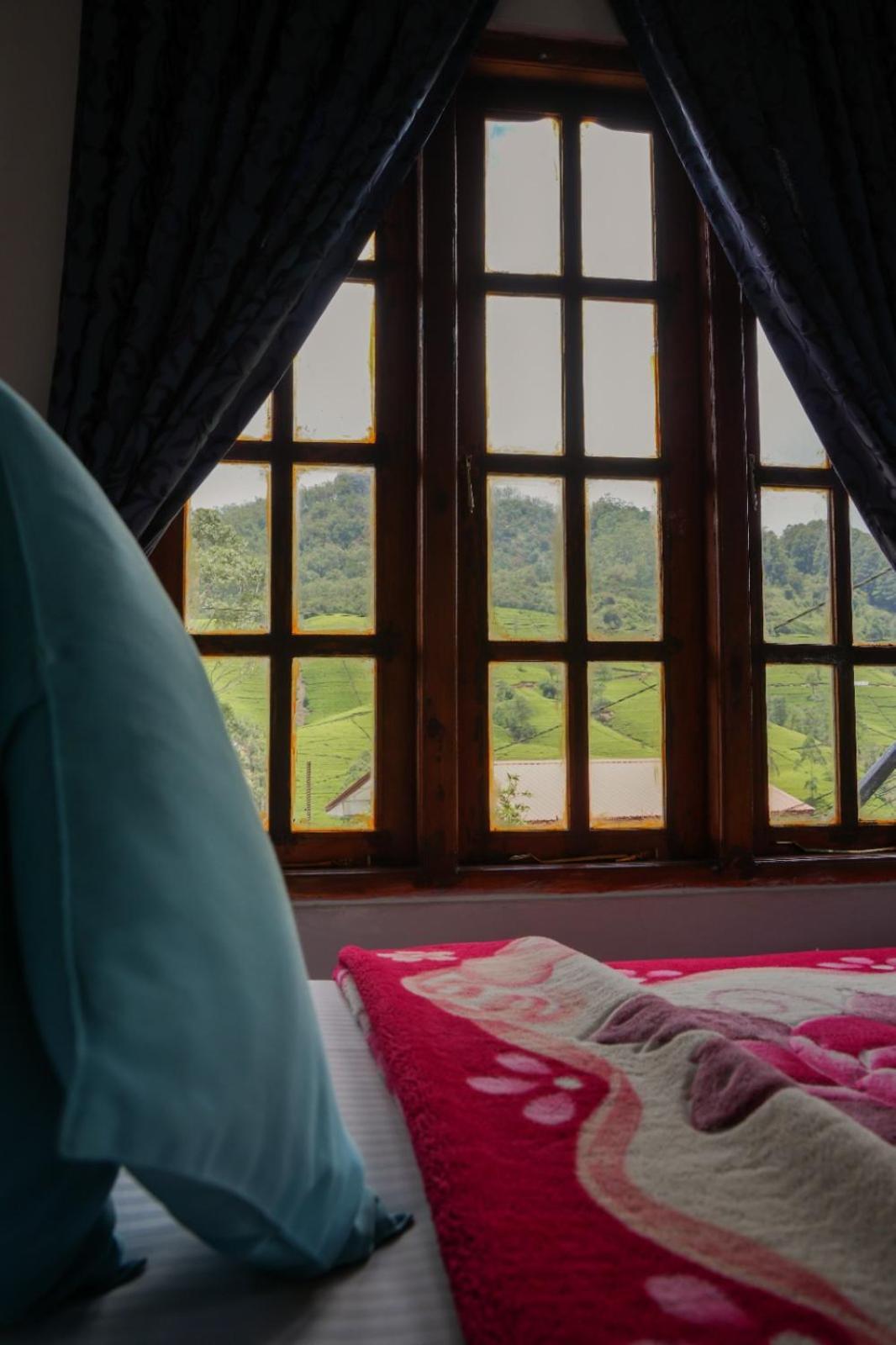 The Train View Bed & Breakfast 3*