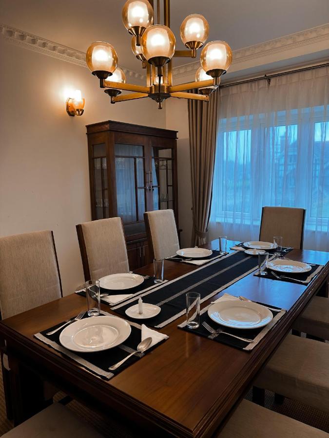 Hotel Stratford - *