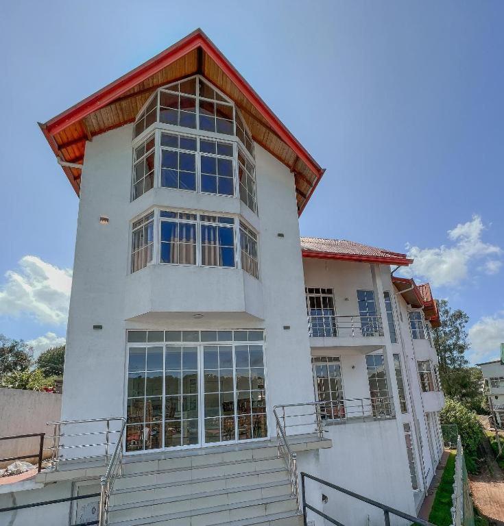 Hotel Moon Light Nuwara Eliya
