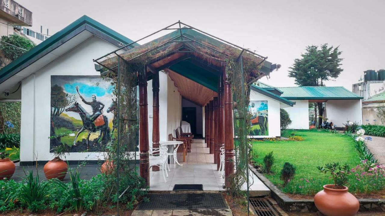 Resort The Grand Pavilion *