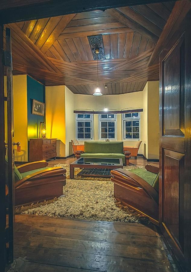 Hotel Clifton