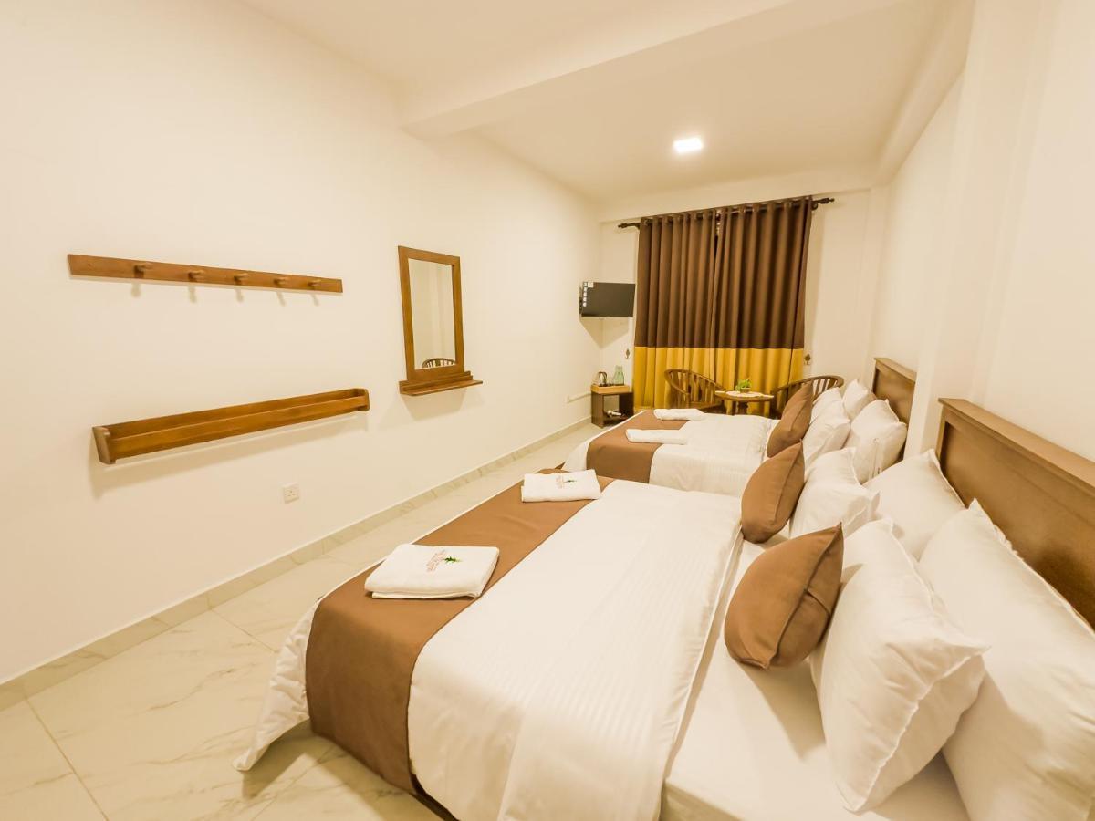 The Mount View Single Tree Hotel