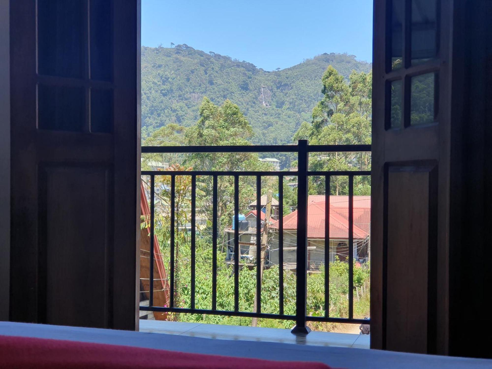 Barrow * Nuwara Eliya