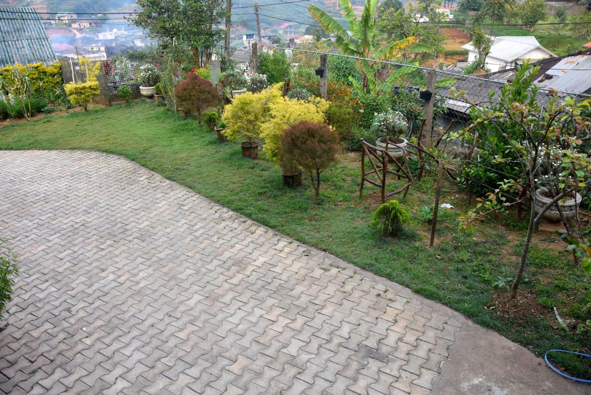 Carmalin * Nuwara Eliya