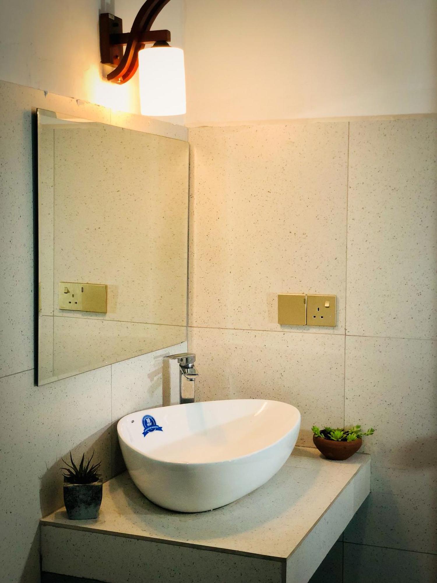 Star Guest house *