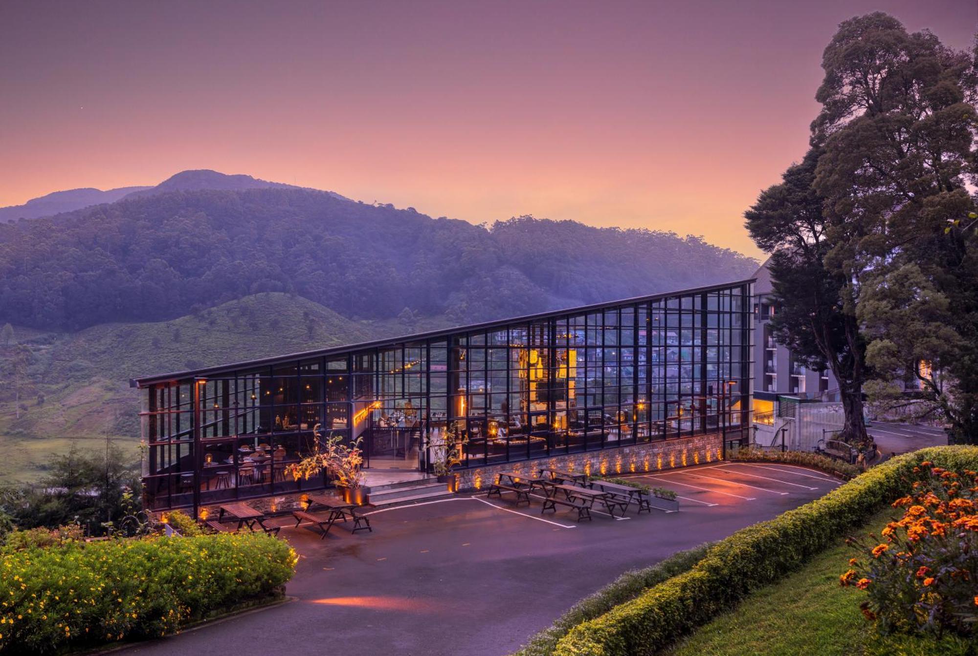 The Golden Ridge 5*