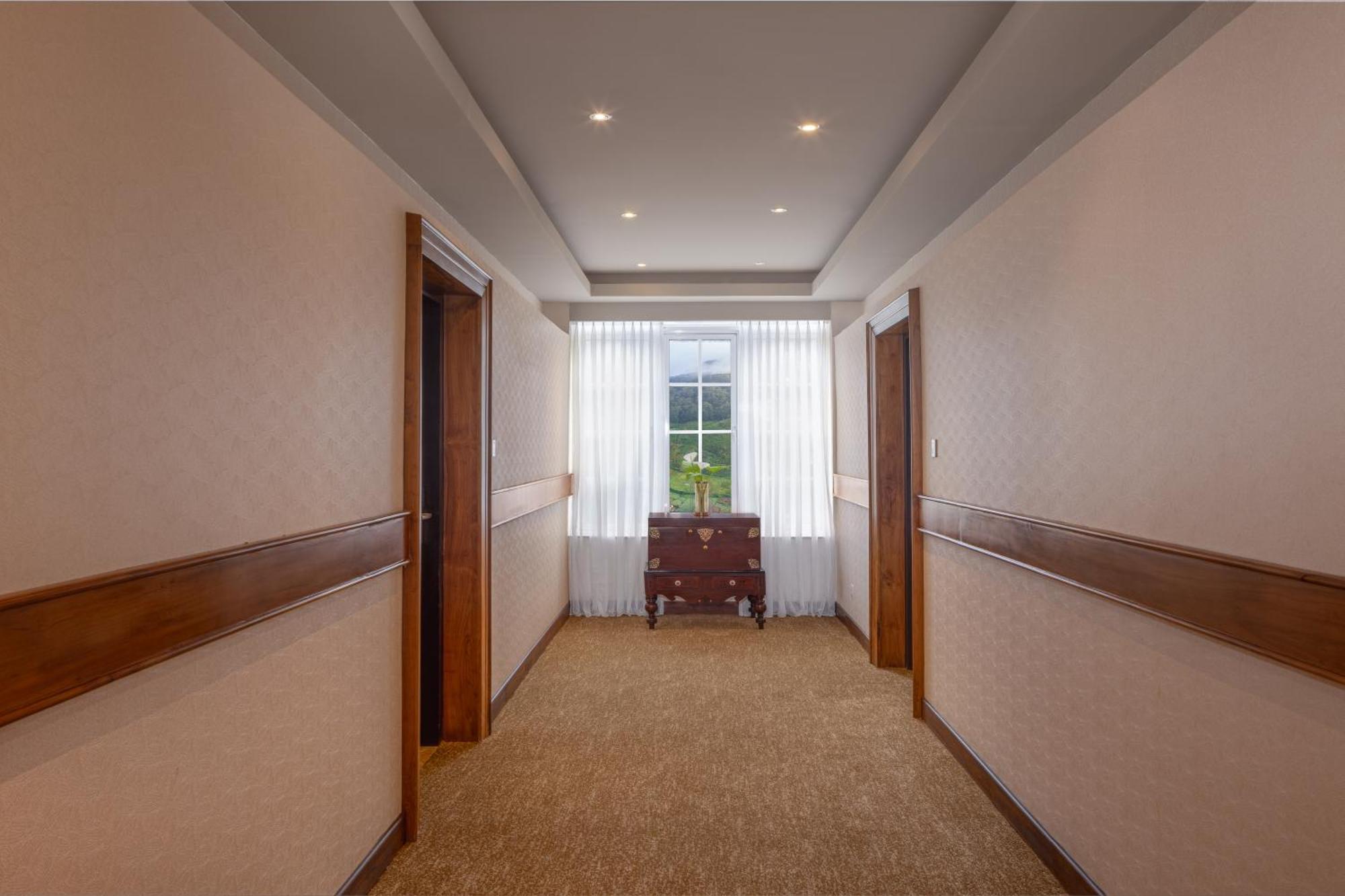 The Golden Ridge 5* Nuwara Eliya