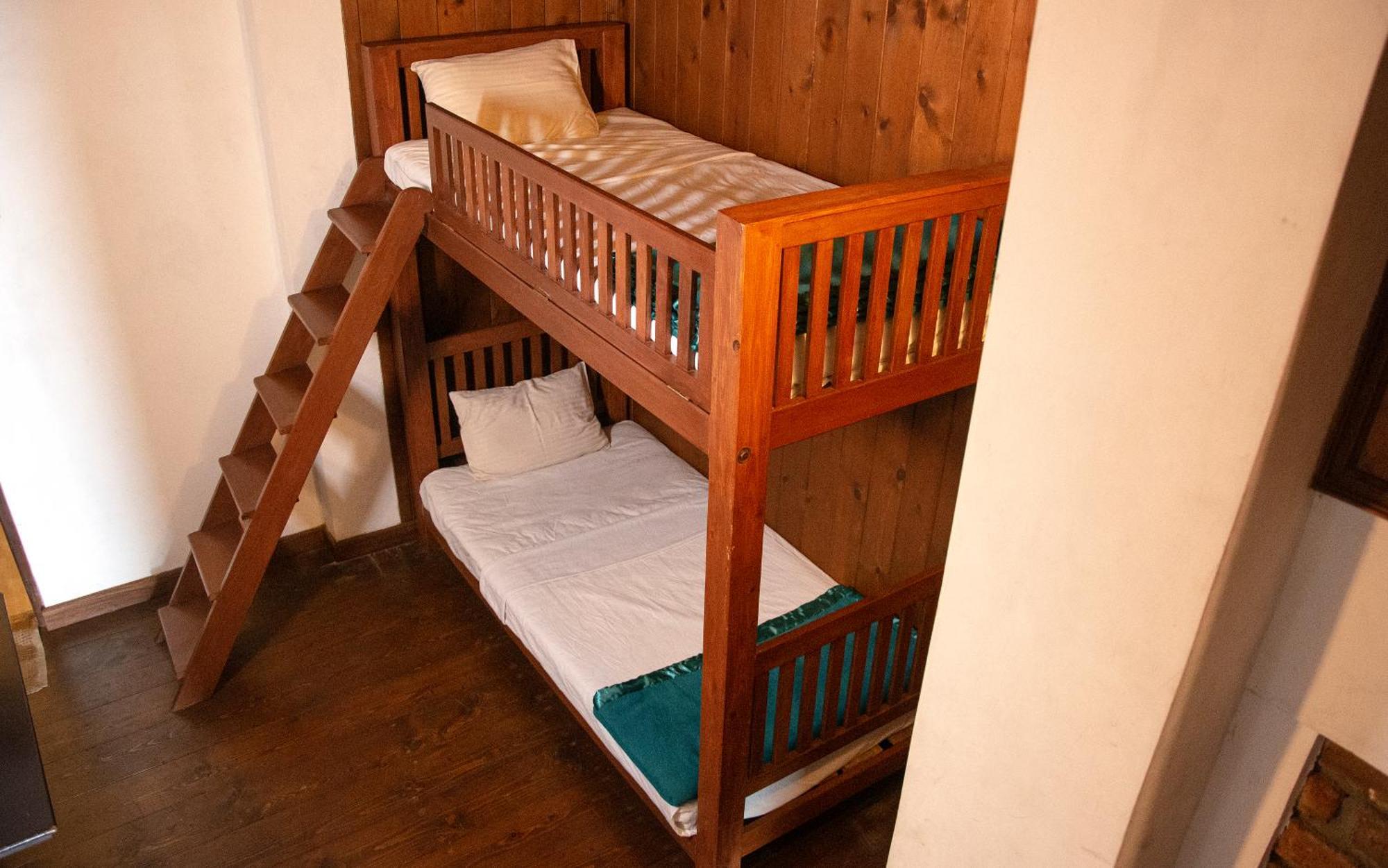 The Golf Guest house