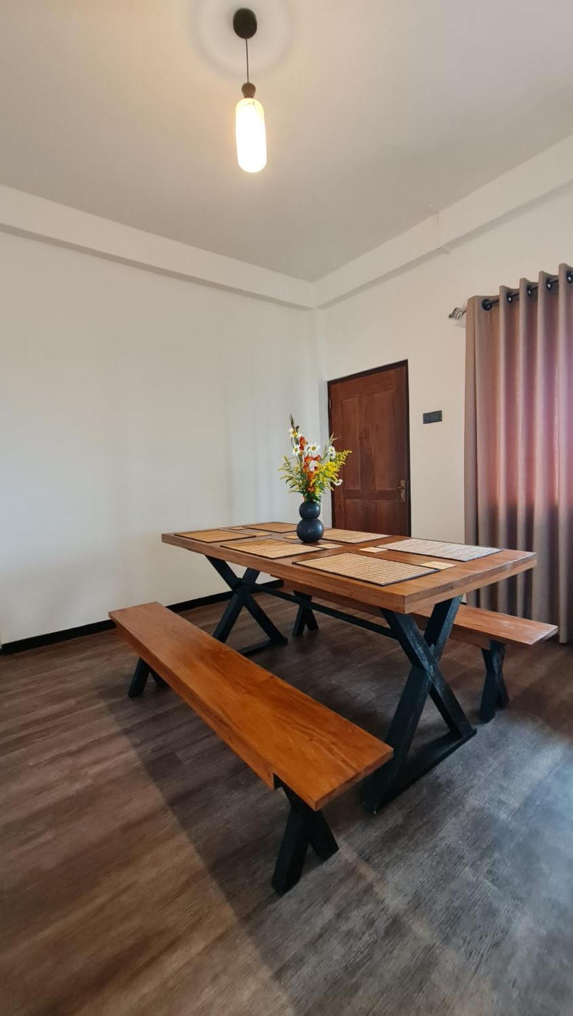 Crosswinds Guest house *