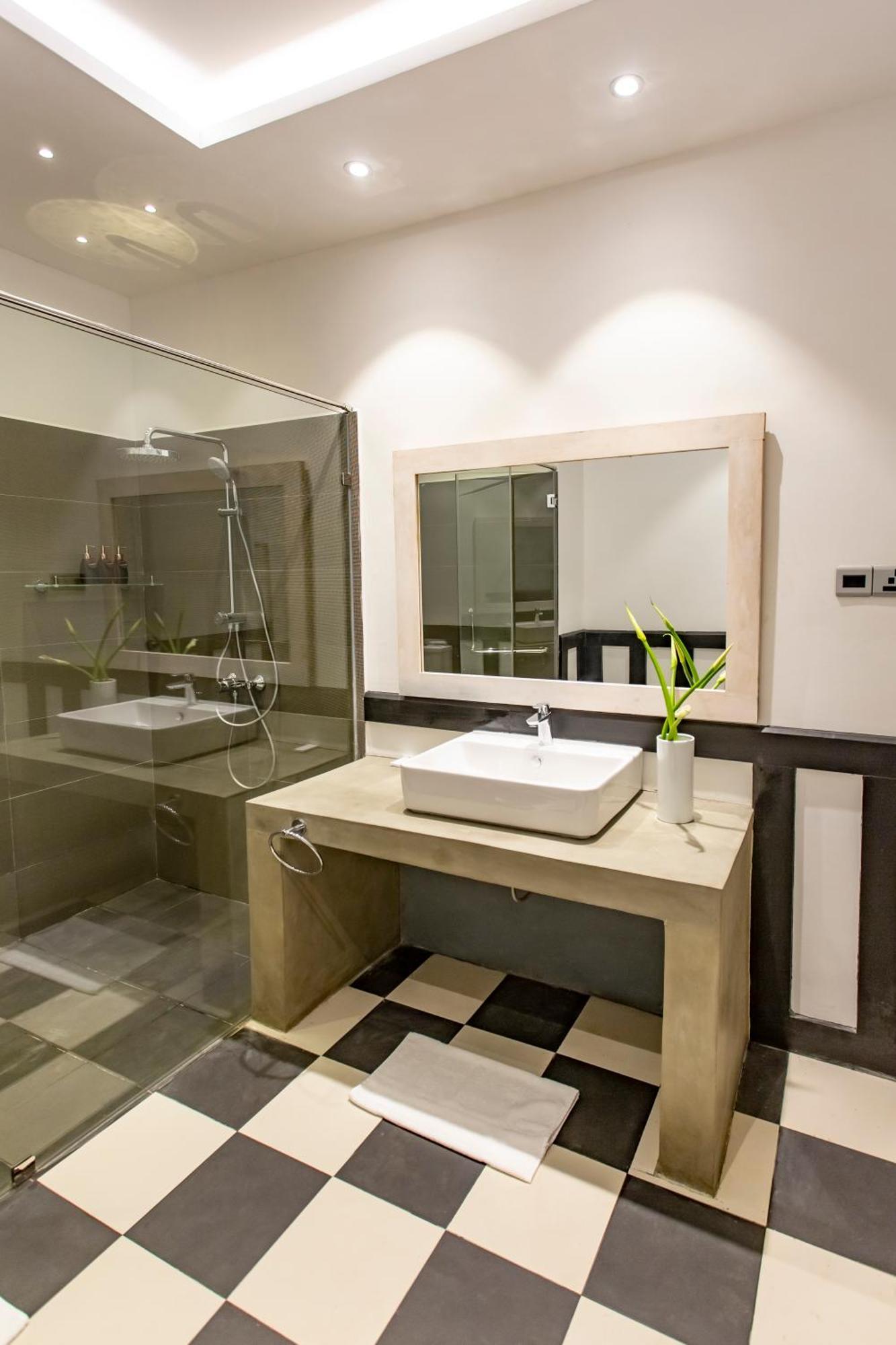 W15 Glenfall Hotel Nuwara Eliya