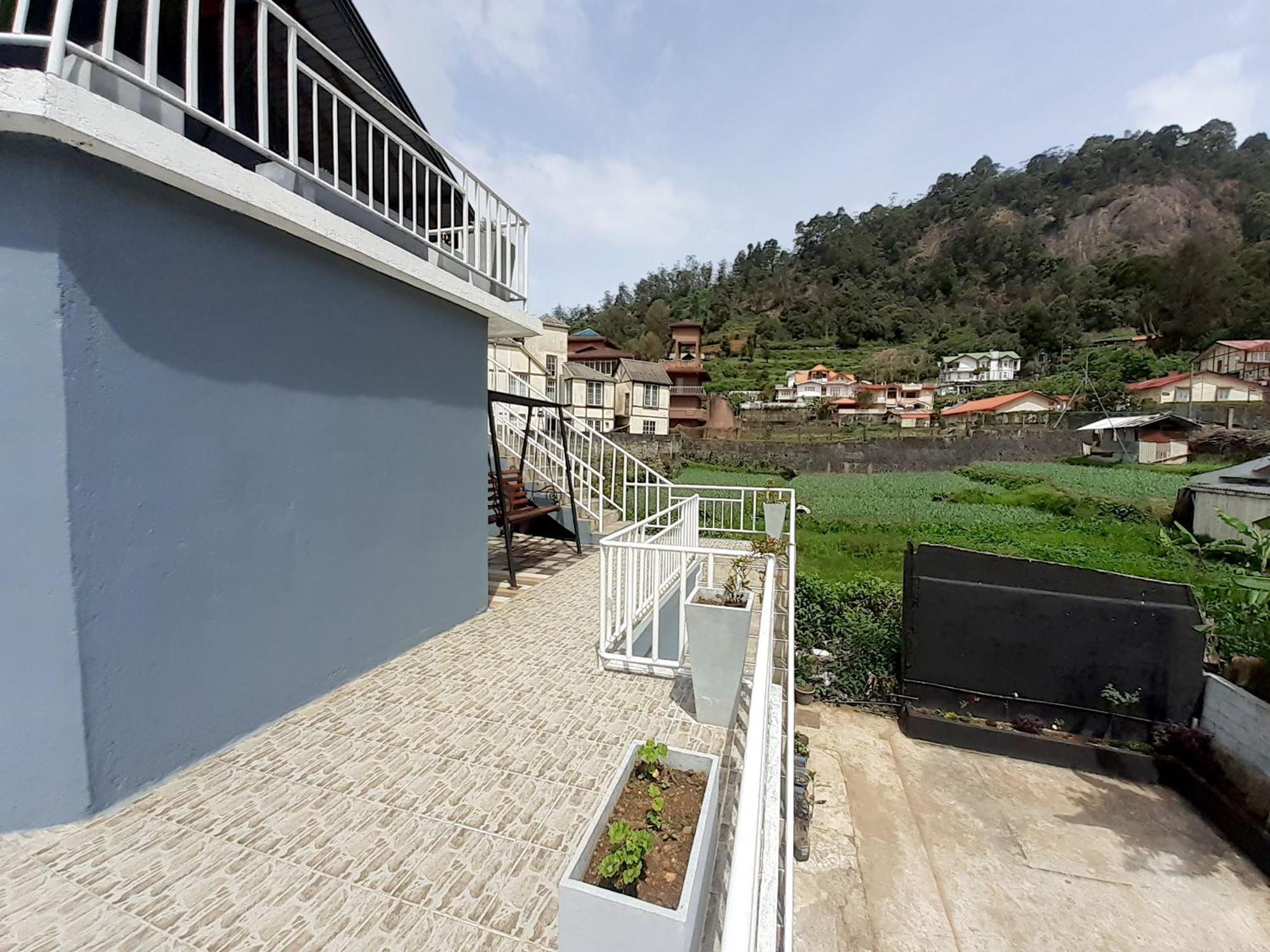 Guest house J J S & Nuwaraeliya 3*