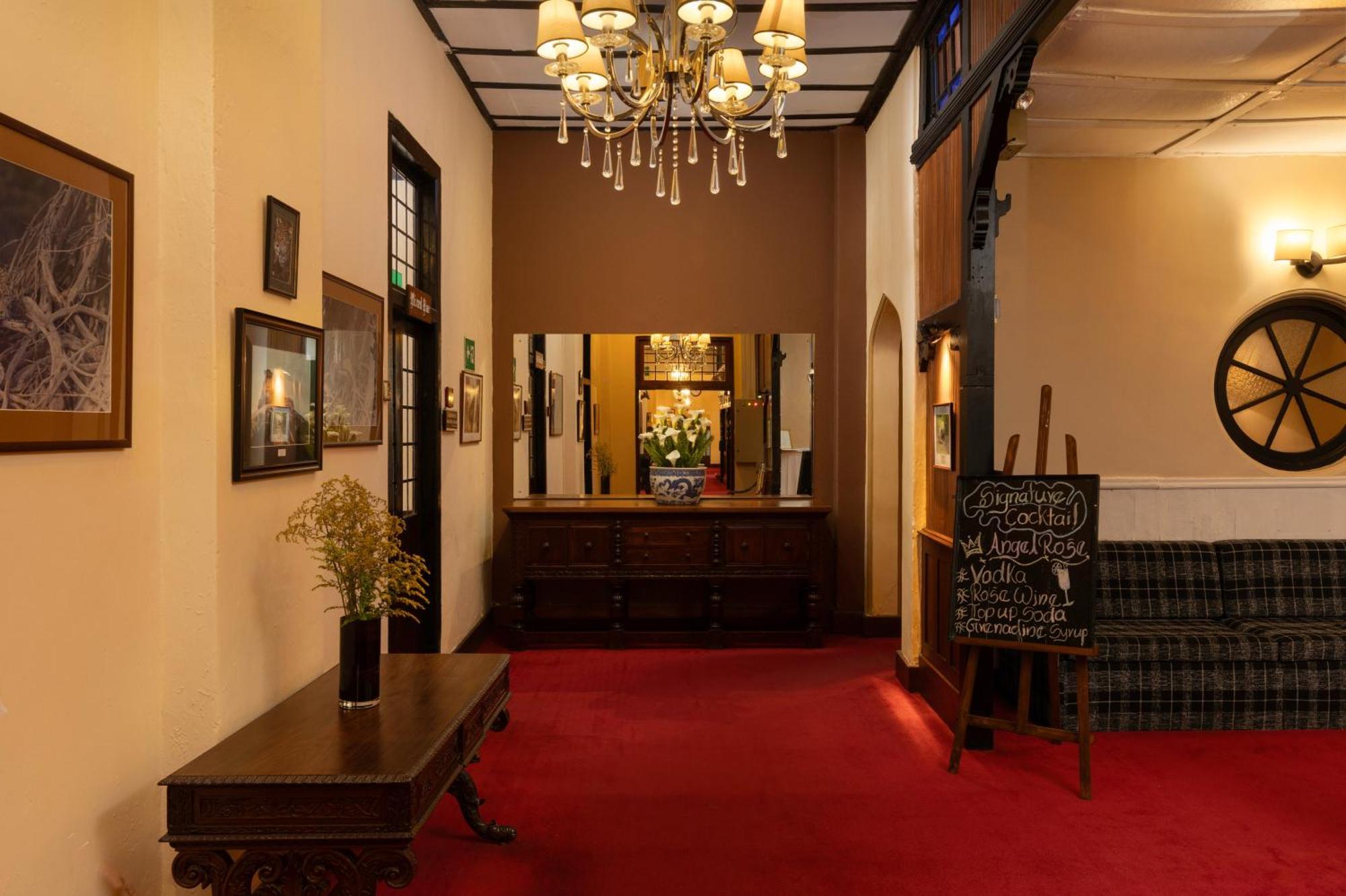 The Hill Club Villa